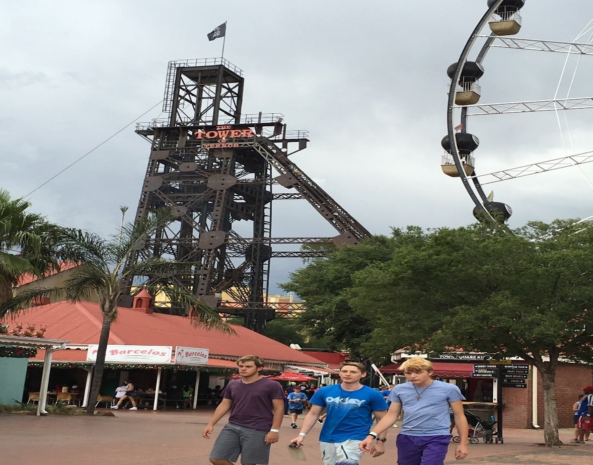 GOLD REEF CITY (THEME PARK)